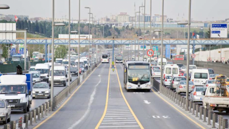 Metrobüs Saatleri – Metrobüslerin İlk ve Son Hareket Saatleri (TÜMÜ)